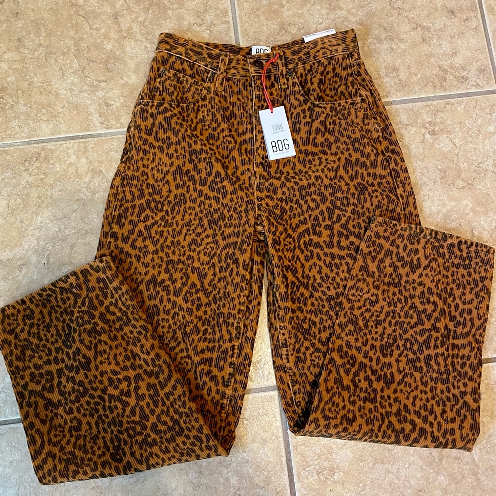 BDG Urban Outfitters Leopard Corduroy Baggy Boyfriend Jeans SIZE: W28 L32 - Picture 5 of 11